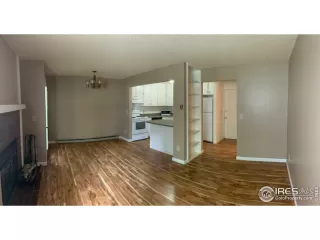 Photo #2: 926836 Listing