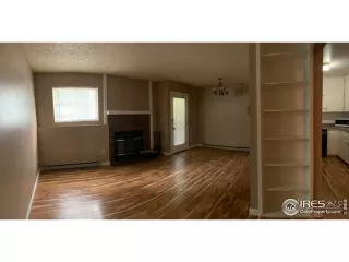 Photo #3: 926836 Listing