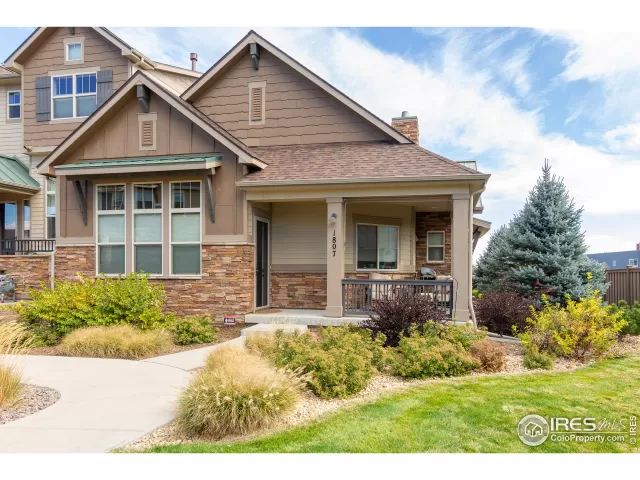 MLS: 926852 Condo For Sale