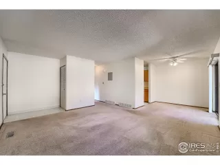 Photo #6: 926917 Listing 