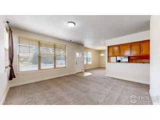 Photo #2: 926931 Listing