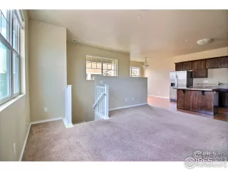 Photo #5: 926934 Listing