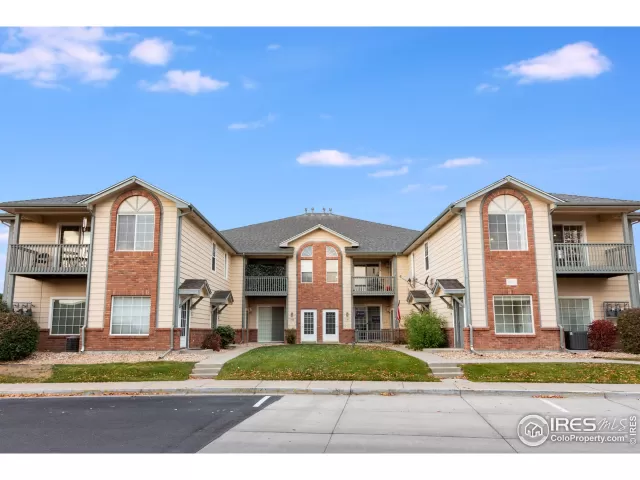 MLS: 926941 Condo For Sale