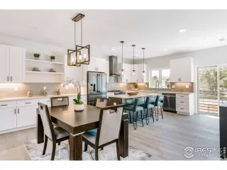 Photo #6: 926988 Listing 