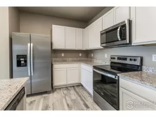 Photo #1: 927017 Listing 