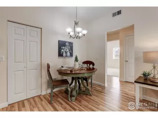 Photo #5: 927018 Listing