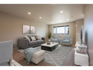 Photo #6: 927023 Listing