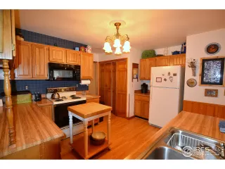 Photo #6: 927037 Listing 