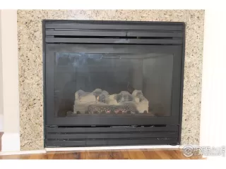 Photo #4: 927075 Listing 