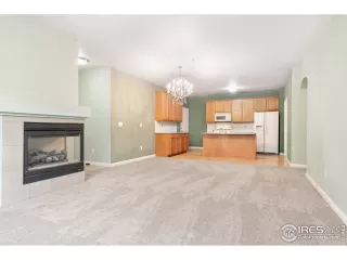 Photo #2: 927118 Listing