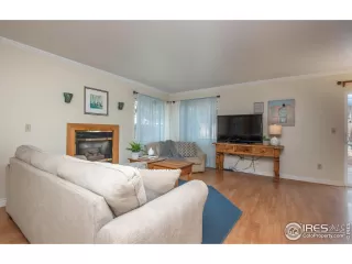 Photo #5: 927156 Listing