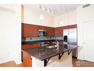 Photo #5: 927175 Listing 