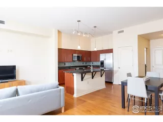 Photo #6: 927175 Listing 