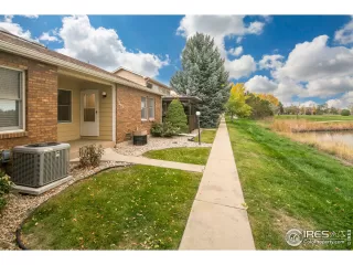 Photo #1: 927212 Listing