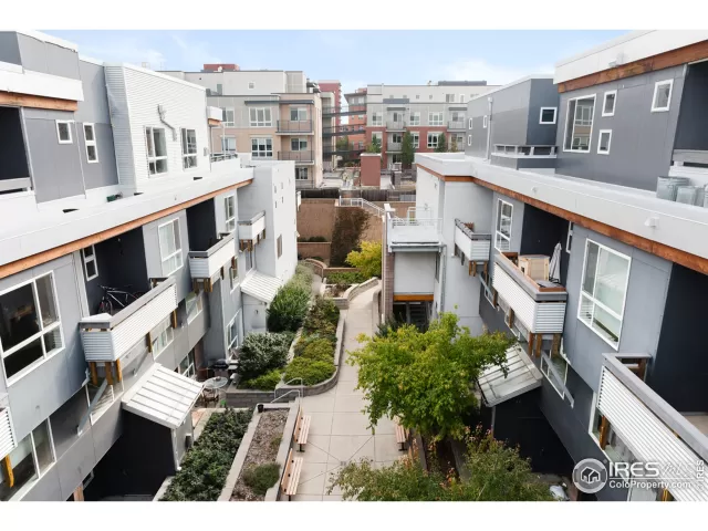 MLS: 927217 Condo For Sale