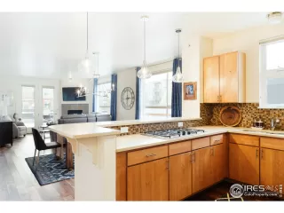 Photo #4: 927217 Listing 