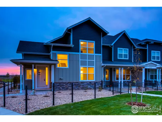 MLS: 927228 Condo For Sale