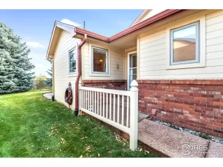 Photo #2: 927263 Listing