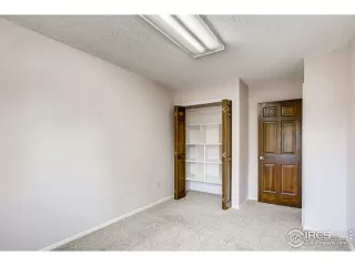 Photo #6: 927265 Listing