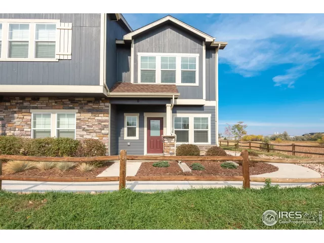 MLS: 927326 Condo For Sale