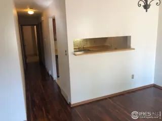 Photo #6: 927362 Listing