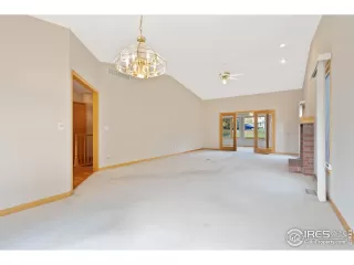 Photo #5: 927471 Listing 