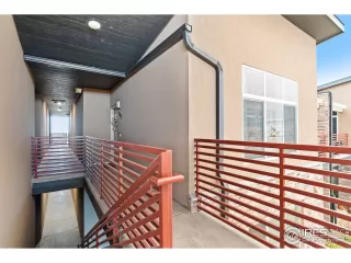 Photo #4: 927498 Listing