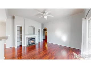 Photo #3: 927513 Listing