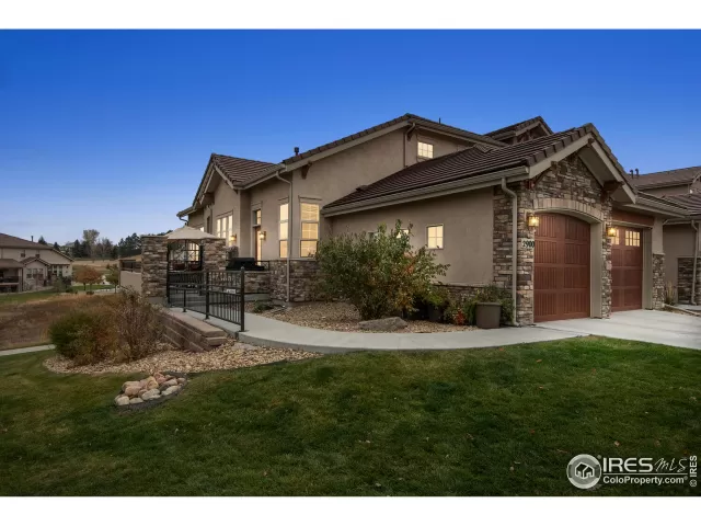 MLS: 927518 Condo For Sale