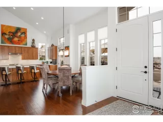 Photo #6: 927518 Listing