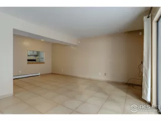 Photo #5: 927555 Listing 