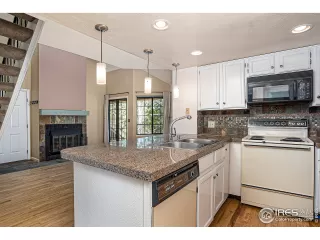 Photo #2: 927613 Listing 