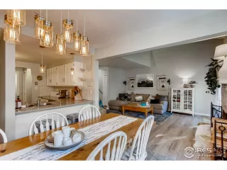 Photo #5: 927641 Listing 