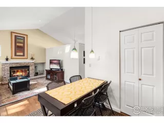 Photo #3: 927694 Listing