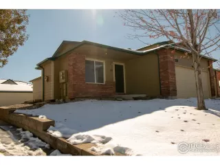 Photo #1: 927710 Listing