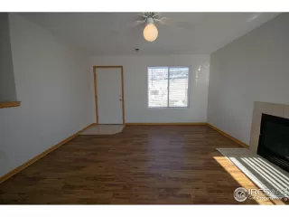 Photo #2: 927710 Listing