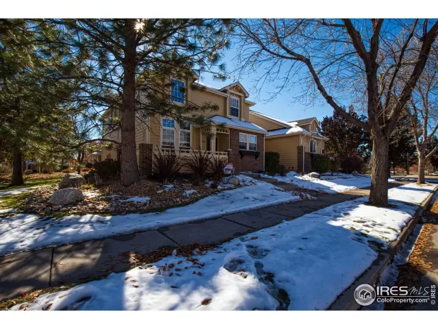 MLS: 927776 Condo For Sale