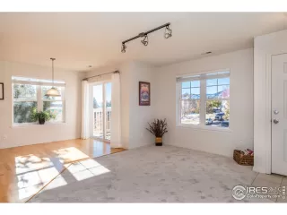 Photo #3: 927794 Listing