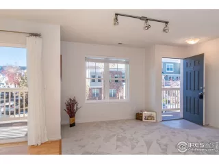 Photo #6: 927794 Listing