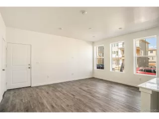 Photo #3: 9277967 Listing