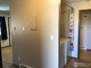 Photo #3: 927859 Listing