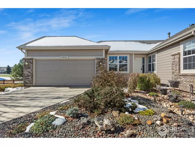 MLS: 927887 Condo For Sale