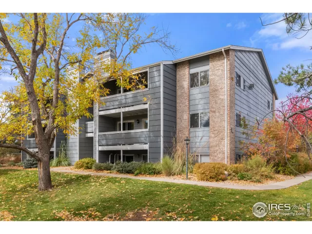 MLS: 927973 Condo For Sale