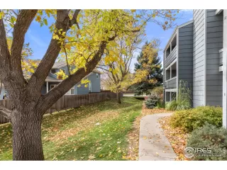 Photo #1: 927973 Listing