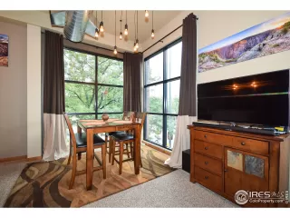 Photo #4: 927990 Listing