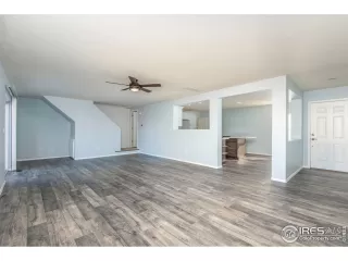 Photo #3: 928119 Listing 