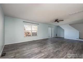 Photo #4: 928119 Listing 