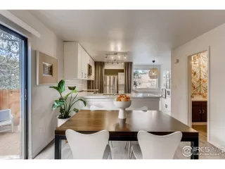 Photo #5: 928143 Listing 