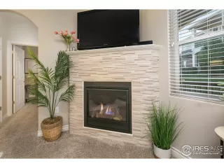 Photo #6: 928154 Listing