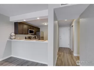 Photo #2: 928167 Listing